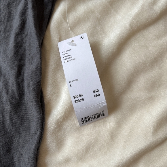 Urban Outfitters Gray Short Sleeve T-Shirt - Picture 3 of 4